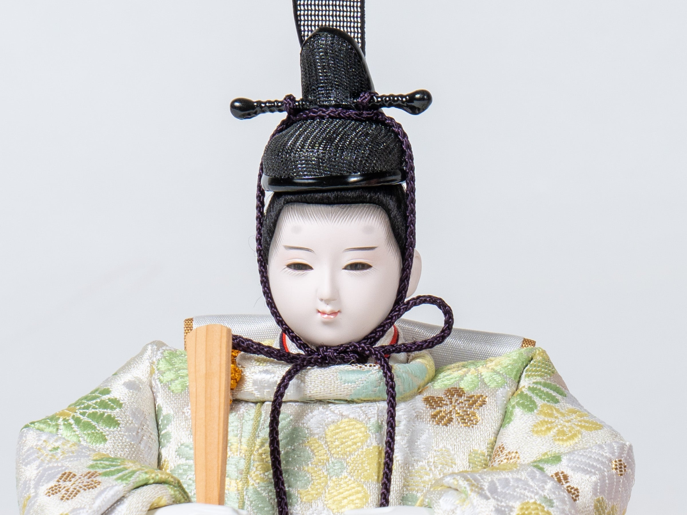 凛平飾り 薄茶 若菜色